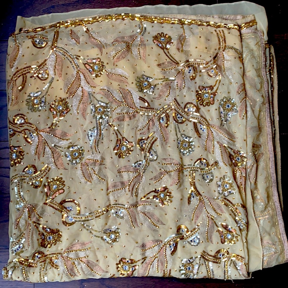 Golden sari. Indian, Pakistani, Bangladesh